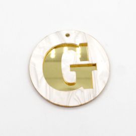 Placa de Acrílico Perolada / 6cm - Redondo - Letra Vazada - 2 Furos (PAR) - Dourado -G