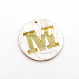 Placa de Acrílico Perolada / 6cm - Redondo - Letra Vazada - 2 Furos (PAR) - Dourado -M