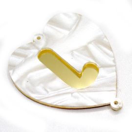 Placas em Acrílico Perolada / 64x57mm - Coração  - Letra Vazada (PAR) - Dourado -J