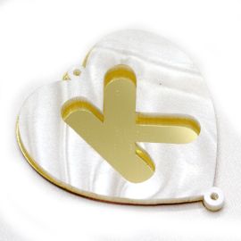 Placas em Acrílico Perolada / 64x57mm - Coração  - Letra Vazada (PAR) - Dourado -K