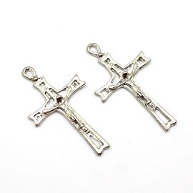 Crucifixo de Metal / 70x39mm - Vazado (unidade)-Níquel