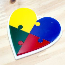 Pingente de Acrílico / 6,4cm - Coração (G) - Símbolo do Autismo (unidade)