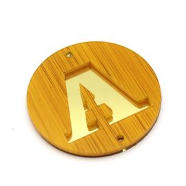 Placa em Acrilíco / 6cm - Efeito Madeira - Letra Vazado - Dourado (unidade)-A