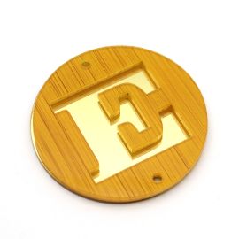 Placa em Acrilíco / 6cm - Efeito Madeira - Letra Vazado - Dourado (unidade)-E