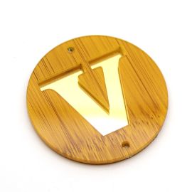 Placa em Acrilíco / 6cm - Efeito Madeira - Letra Vazado - Dourado (unidade)-V