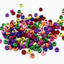 Mix Multicolorido Leitoso / 7mm - Redonda - Letras Diversas (20 gramas) Preta
