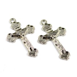 Crucifixo de Metal  / 43x27mm - com Cristo (unidade) - Níquel