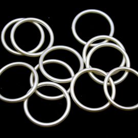 Argola Perolada de ABS / 40mm - Lisa (10 gramas) - Rosê