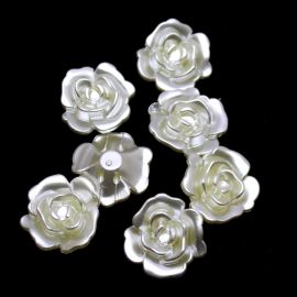 Conta de ABS Perolado / 28mm - Flor (10 gramas) - Creme