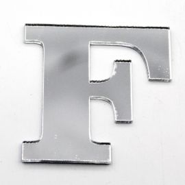 Letras de Acrílico / 4,5x5cm (P) - (UNIDADE) - Prata - F