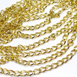 Corrente de Alumínio / 16x10mm - Ondulada (1 metro) - Dourada