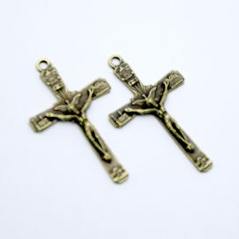 Crucifixo de Metal / 49x29mm (unidade) - Ouro Velho