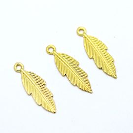 Pingente de Metal / 30x9mm - Folha (UNIDADE) - Dourado