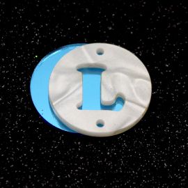 Placa em Acrílico Perolada / 3cm - Redondo - Letra Vazada - 2 Furos (PAR) - Azul -L