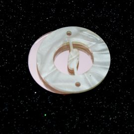 Placa em Acrílico Perolada / 3cm - Redondo - Letra Vazada - 2 Furos (PAR) - Rosa-O