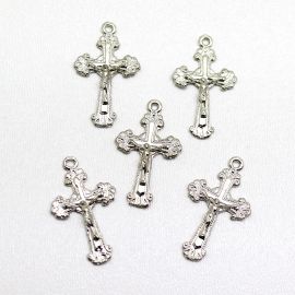 Crucifixo de Metal / 27x16mm - (unidade)-Níquel