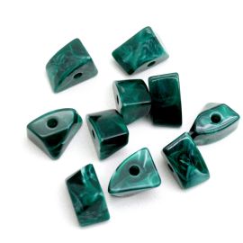 Conta Plástica Mesclada / 20x28mm - Triangulo Irregular (10 gramas)