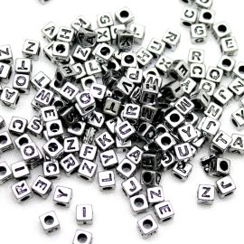 Conta Plástica / Cubo 6mm - Metalizado (20 gramas)