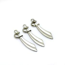 Pingente de Metal / 33x7mm - Afro Religioso - Espada - Níquel (unidade)