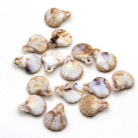 Pingente de Plástico Mesclado / 23x18mm - Concha (10 gramas) - Bege