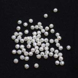 Conta Plástica Perolada / Cristal Facetado 6mm (10 gramas) - Creme