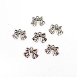 Pingente de Metal / 15x21mm - Laço (unidade) - Níquel