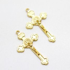 Crucifixo de Metal / 46x27mm - Cristo e São Bento (Unidade)
