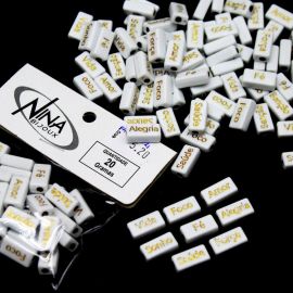 Pastilhas de Plástico / 7x15mm - Palavras em Português - Dourado (20 gramas) -Branco