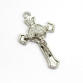 Crucifixo de Metal / 49x29mm - Cristo e São Bento (Unidade)-Níquel