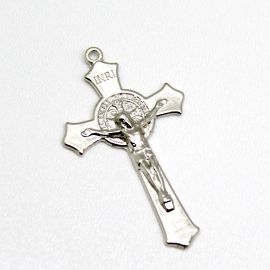 Crucifixo de Metal / 51x30mm - Cristo e São Bento (Unidade)-Níquel