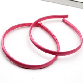 Tiara Plástica / 9mm - Encapada com Cetim - (unidade)