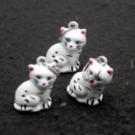 Pingente de Metal / 23x15mm - Guizo - Gata (unidade) - Branco