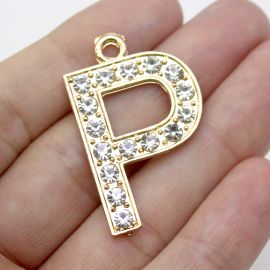Pingente de Metal / 37x29mm - Letra com Detalhe de Strass (unidade)-P