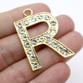 Pingente de Metal / 37x29mm - Letra com Detalhe de Strass (unidade)-R