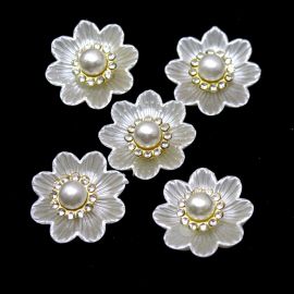 Aplique de Plástico / 22mm - Flor - Perolada com Strass (unidade)