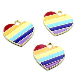 Pingente de Metal Dourado / 18x20mm - Coração Rainbow (UNIDADE)