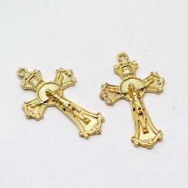 Crucifixo de Metal / 47X29mm - Cristo e Medalha de São Bento (Unidade)