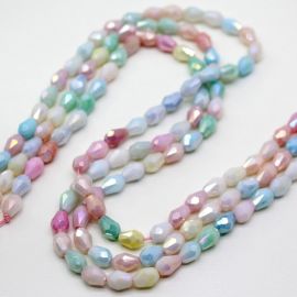 Gota de Vidro 01 / 8x6mm - Furo passante (1 fio com Aprox. 44 unidades)