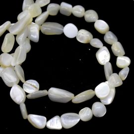 Fio de Madrepérola / 9mm - Irregular (1 fio com Aprox. 34 unidades) 