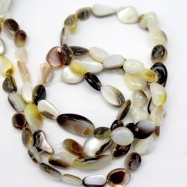 Fio de Madrepérola / 8mm - Irregular (1 fio com Aprox. 35 unidades) 