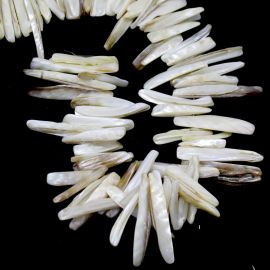 Fio de Madrepérola / 48mm - Palitos com Furo Passante (1 fio com Aprox.74 unidades)