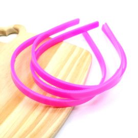 Tiara de Plástico 10mm / com Pente (Unidade)