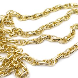 Corrente de Alumínio / 20x13mm - Elo Entrelaçado (1 METRO)