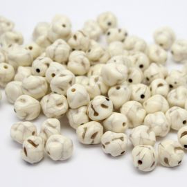 Imitação de Pedra Howlita / 10mm - Irregular (10 gramas)