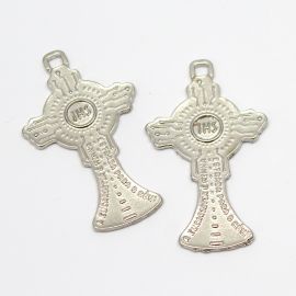 Pingente de Metal / 51x31mm - São Carlos Acutis - JHS - (UNIDADE) -Níquel