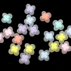Mix Multicolorido / 15mm - Fosca com Miolo - Trevo (10 gramas)