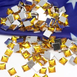 Tema Brasil / Chaton de Acrílico / Quadrado 8mm (Unidade)