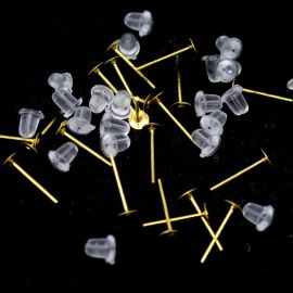 Base de Brinco em Metal / 4mm - Para Colagem (10 PARES) - Dourado