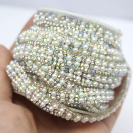 Tira de Manta 10mm / Termo Colante - Cravejada em Strass e Perola (1 Metro)