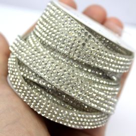 Tira de Manta 10mm / Auto Colante - Cravejada em Strass Transparente (1 Metro)